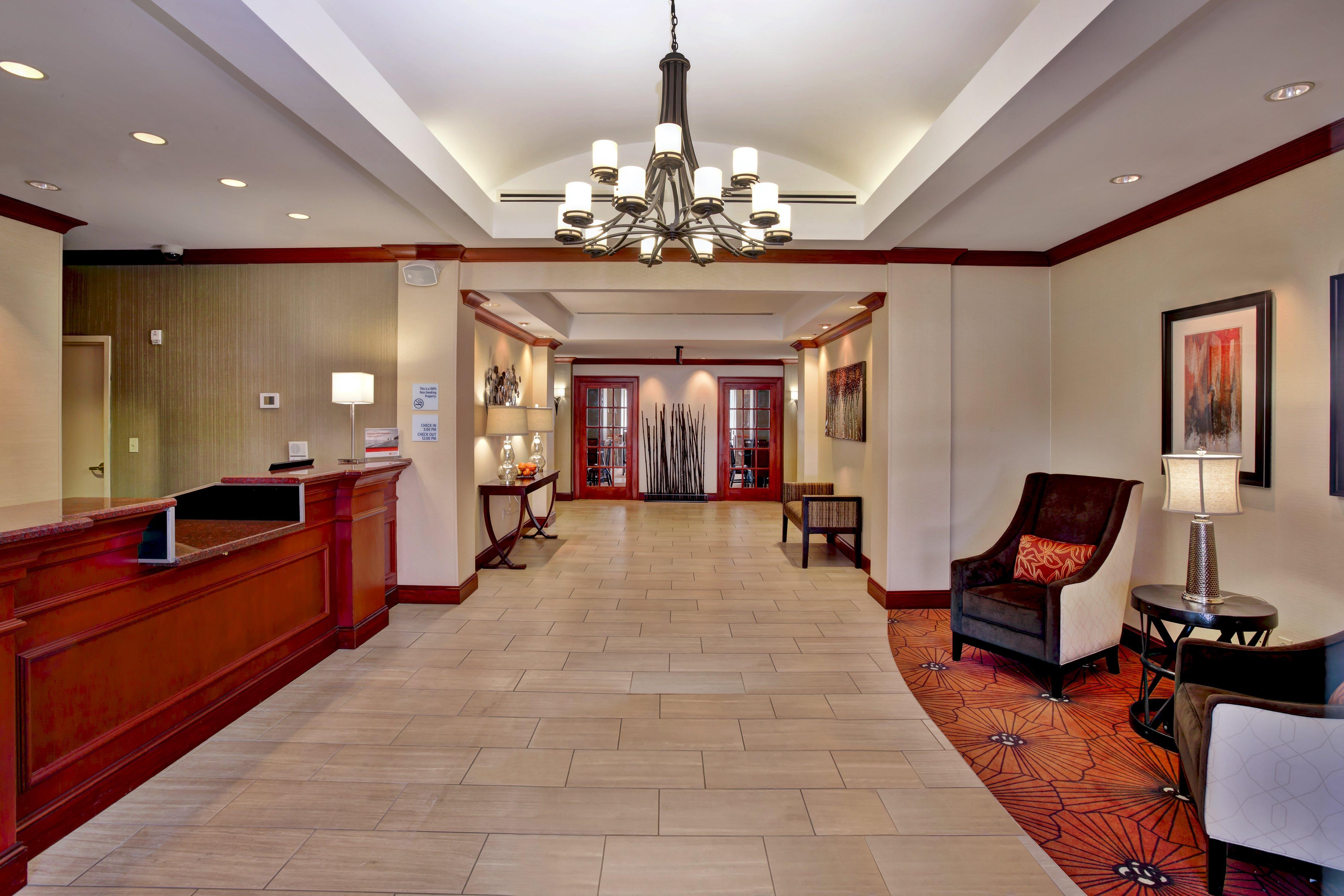 Holiday Inn Express Hotel & Suites Grand Rapids-North By Ihg Exterior foto